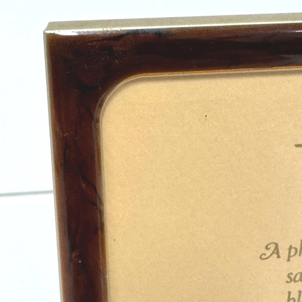 Vintage 1982 Hallmark Brown Faux Tortoiseshell Enamel Picture Frame 5 x 7 photo